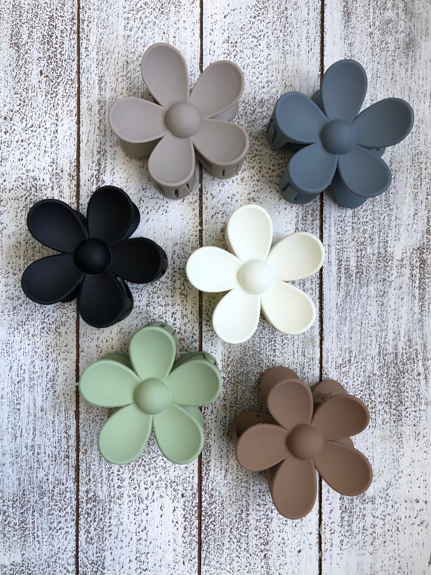 FLOWER HAIR CLIPS - Wild Revival Organics
